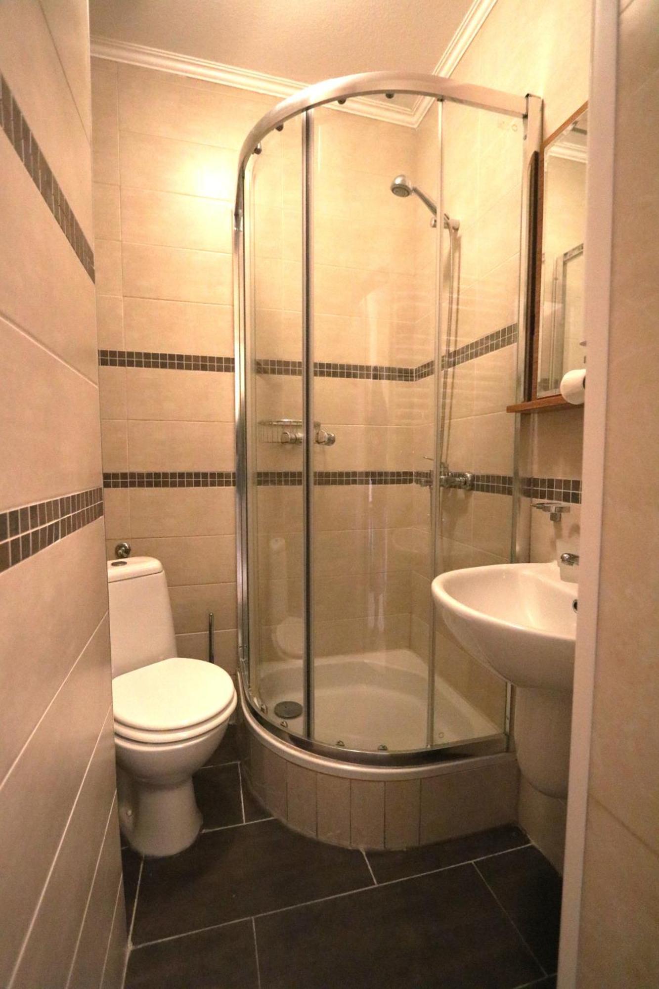 Hotel Am Fluss Saale Weißenfels Esterno foto